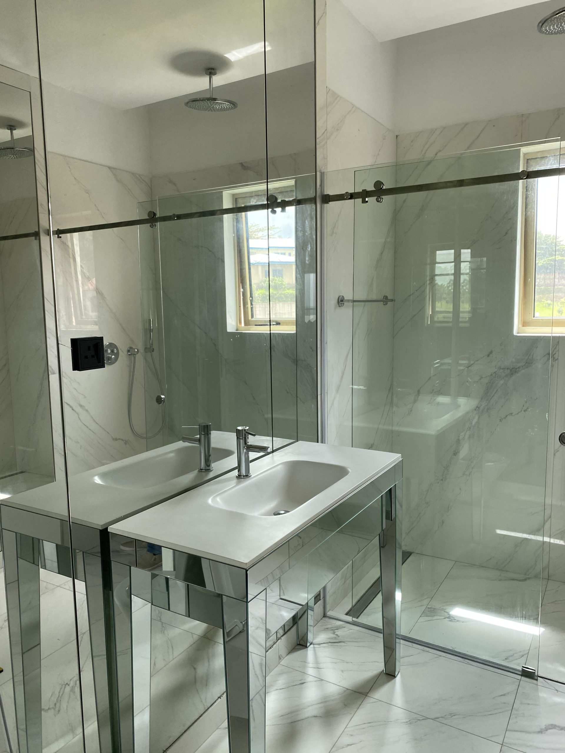 Bathrooms | Jet Ceramics